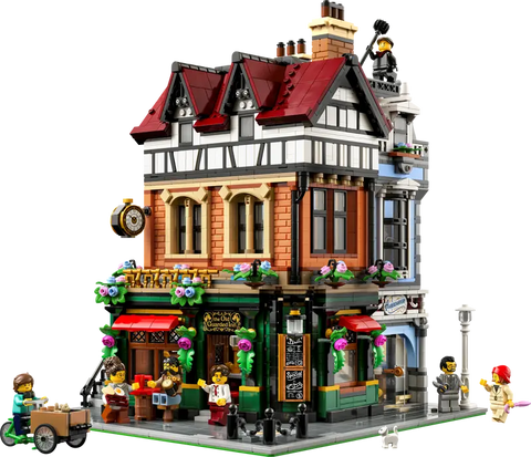 Tudor Corner