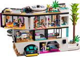 Andrea's Modern Mansion