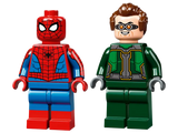 Spider-Man & Doctor Octopus Mech Battle