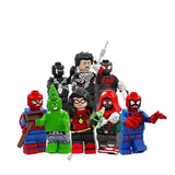 Wild's Minifigures Set