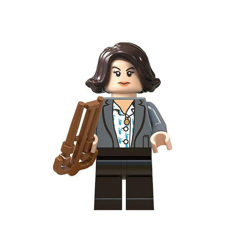 Tina Minifigure